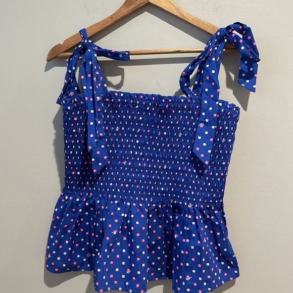 NWT Lilly Pulitzer Rivera Smocked Top Tie Shoulder Peplum Top XL - Picture 3 of 9